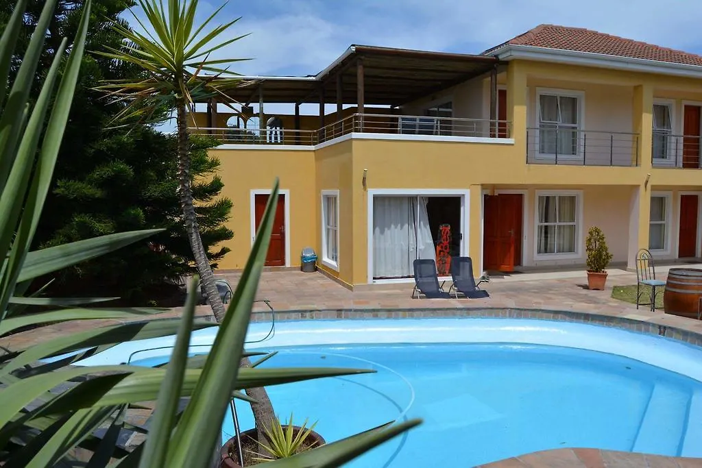 Maison d'hôtes Natalie Guesthouse Bloubergstrand