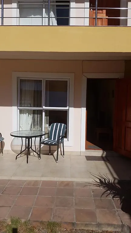 Natalie Guesthouse Bloubergstrand